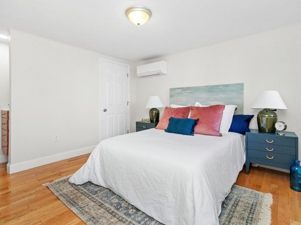 426-R Saratoga St, Boston MA 02128