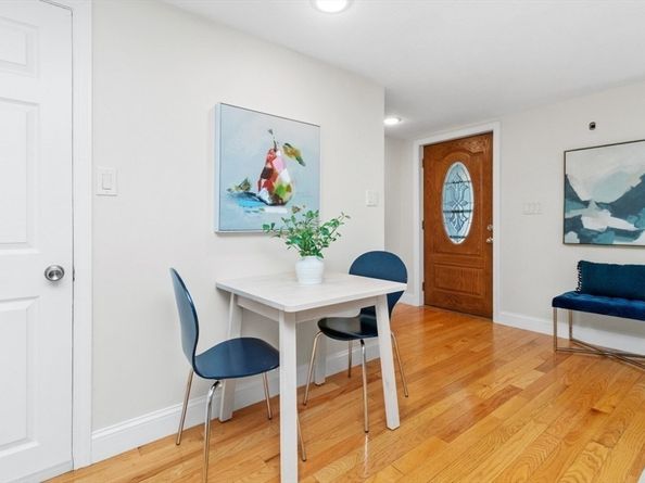 426-R Saratoga St, Boston MA 02128