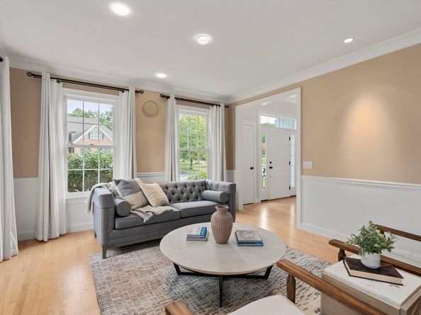 21 Cedar Springs Lane, Needham MA 02492