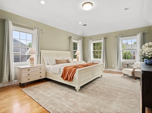 21 Cedar Springs Lane, Needham MA 02492