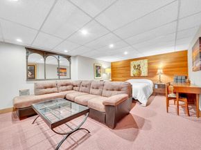 167 Middle St, West Newbury MA 01985