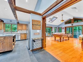 167 Middle St, West Newbury MA 01985