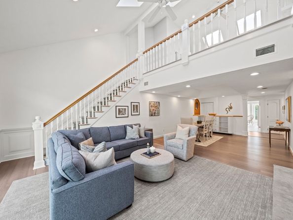 72 Kim Ter C, Stoughton MA 02072
