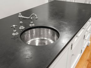 316 Johnson Street, North Andover MA 01845