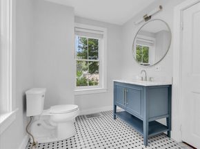 186 Main St 1, Wayland MA 01778