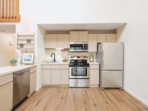 21 Lordvale Boulevard 406, Grafton MA 01536