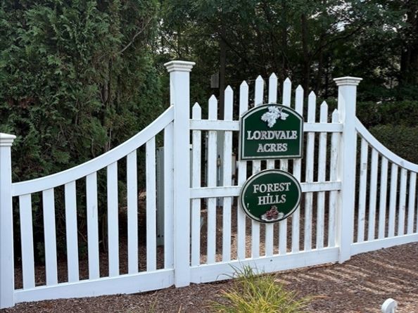 21 Lordvale Boulevard 406, Grafton MA 01536
