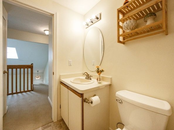 21 Lordvale Boulevard 406, Grafton MA 01536