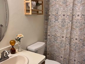 21 Lordvale Boulevard 406, Grafton MA 01536