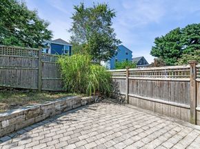 31 Lincoln Park, Marblehead MA 01945