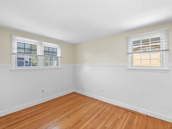 31 Lincoln Park, Marblehead MA 01945