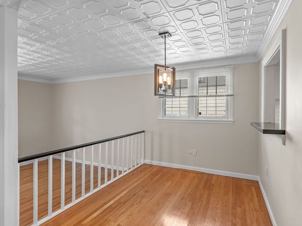 31 Lincoln Park, Marblehead MA 01945