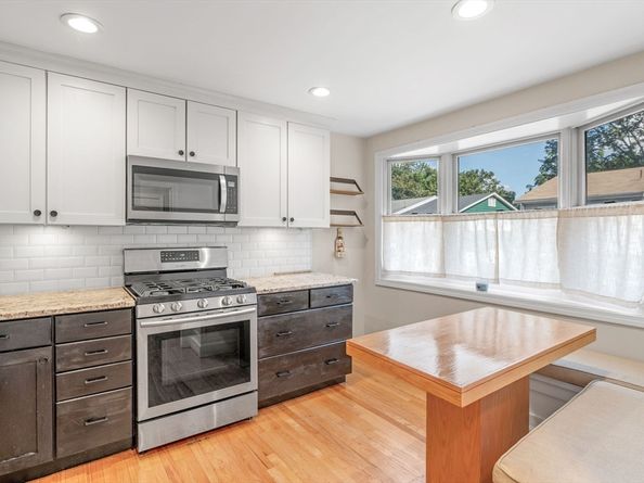31 Lincoln Park, Marblehead MA 01945