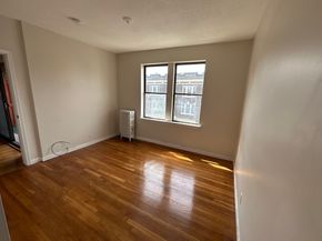 317 Summit Ave 9, Boston MA 02135