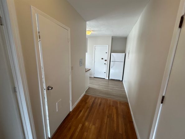 317 Summit Ave 9, Boston MA 02135
