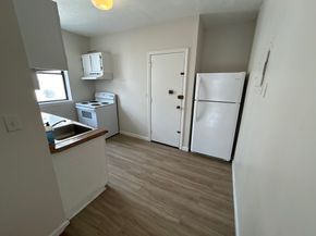 317 Summit Ave 9, Boston MA 02135