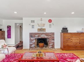 190 Vaughn Hill Rd, Bolton MA 01740