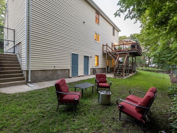 41 Filbert St, Quincy MA 02169