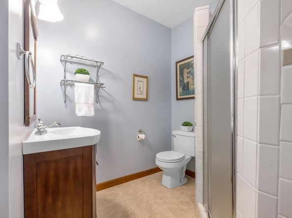41 Filbert St, Quincy MA 02169
