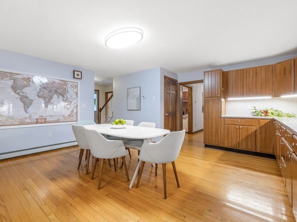 41 Filbert St, Quincy MA 02169