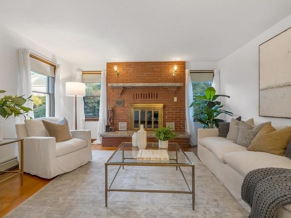 41 Filbert St, Quincy MA 02169