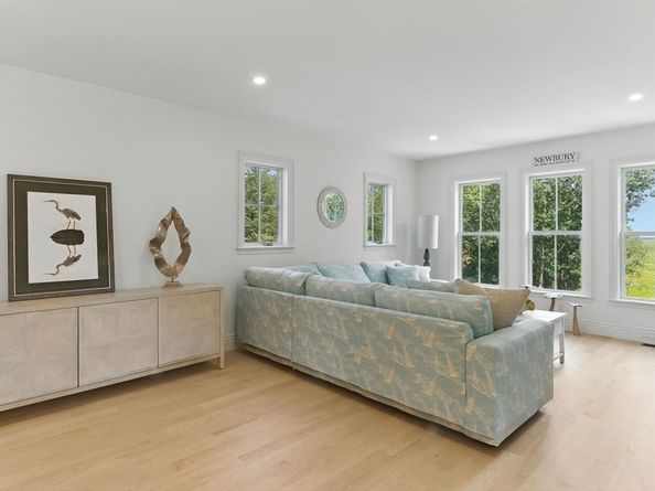 4 Gadsden Lane, Newbury MA 01951