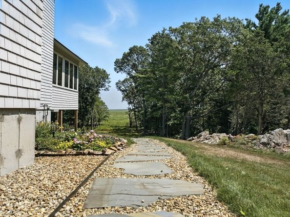4 Gadsden Lane, Newbury MA 01951