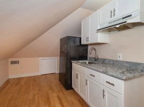 34 Channing St 3, Newton MA 02458
