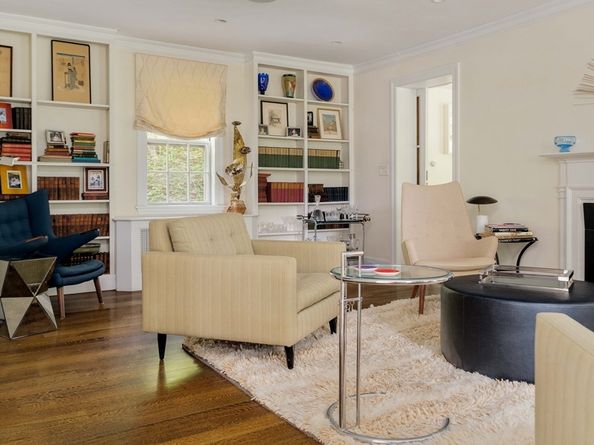 140 Dudley St, Brookline MA 02445