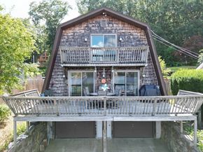 22 Beach Drive, West Brookfield MA 01585