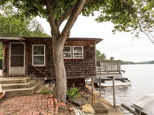 22 Beach Drive, West Brookfield MA 01585