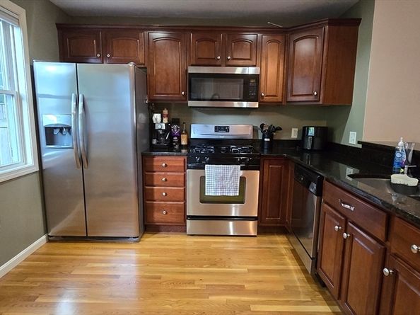 604 Bedford St 5, Whitman MA 02382