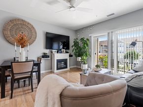 12302 Peters Farm Way 302, Westborough MA 01581