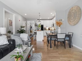 12302 Peters Farm Way 302, Westborough MA 01581