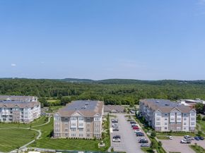 12302 Peters Farm Way 302, Westborough MA 01581