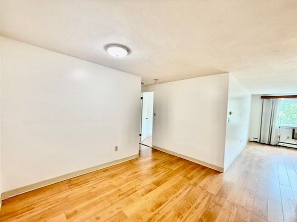 215 Winter St 4L, Weymouth MA 02188