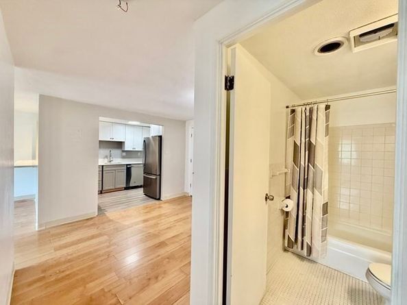 215 Winter St 4L, Weymouth MA 02188