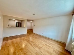 215 Winter St 4L, Weymouth MA 02188