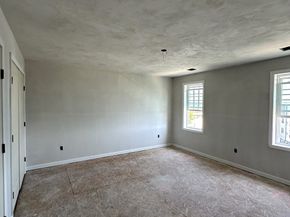 393 Court St, Plymouth MA 02360