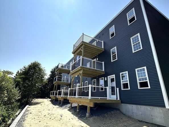 393 Court St, Plymouth MA 02360