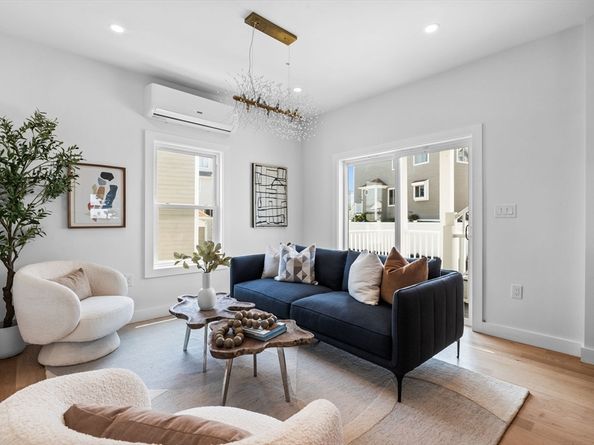 12 Sewall Ave 2B, Winthrop MA 02152