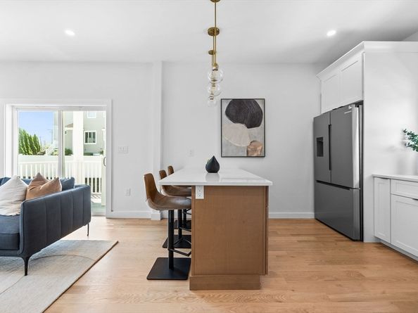 12 Sewall Ave 2B, Winthrop MA 02152