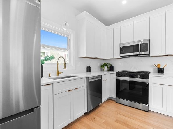12 Sewall Ave 2B, Winthrop MA 02152