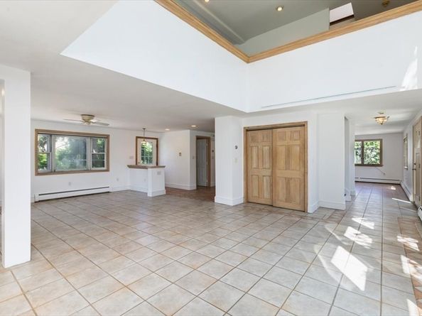 16 Crescent Ave, Beverly MA 01915