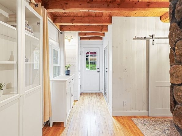 62 Pierce Rd, West Brookfield MA 01585