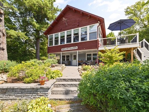 62 Pierce Rd, West Brookfield MA 01585