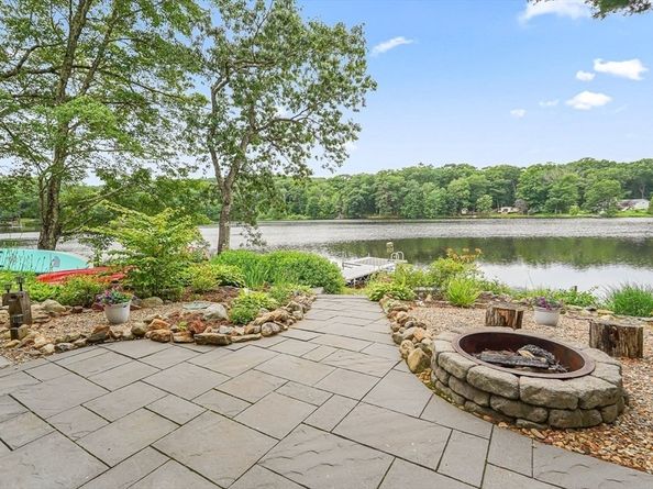62 Pierce Rd, West Brookfield MA 01585