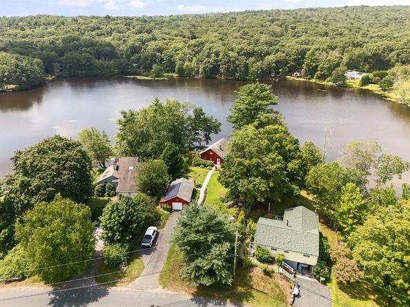 62 Pierce Rd, West Brookfield MA 01585