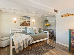 62 Pierce Rd, West Brookfield MA 01585