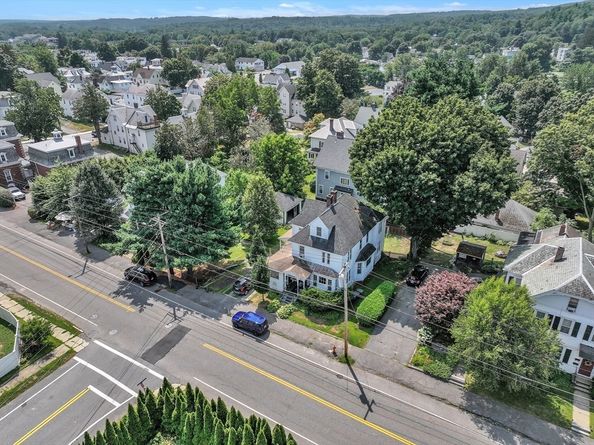176 Merriam Ave, Leominster MA 01453
